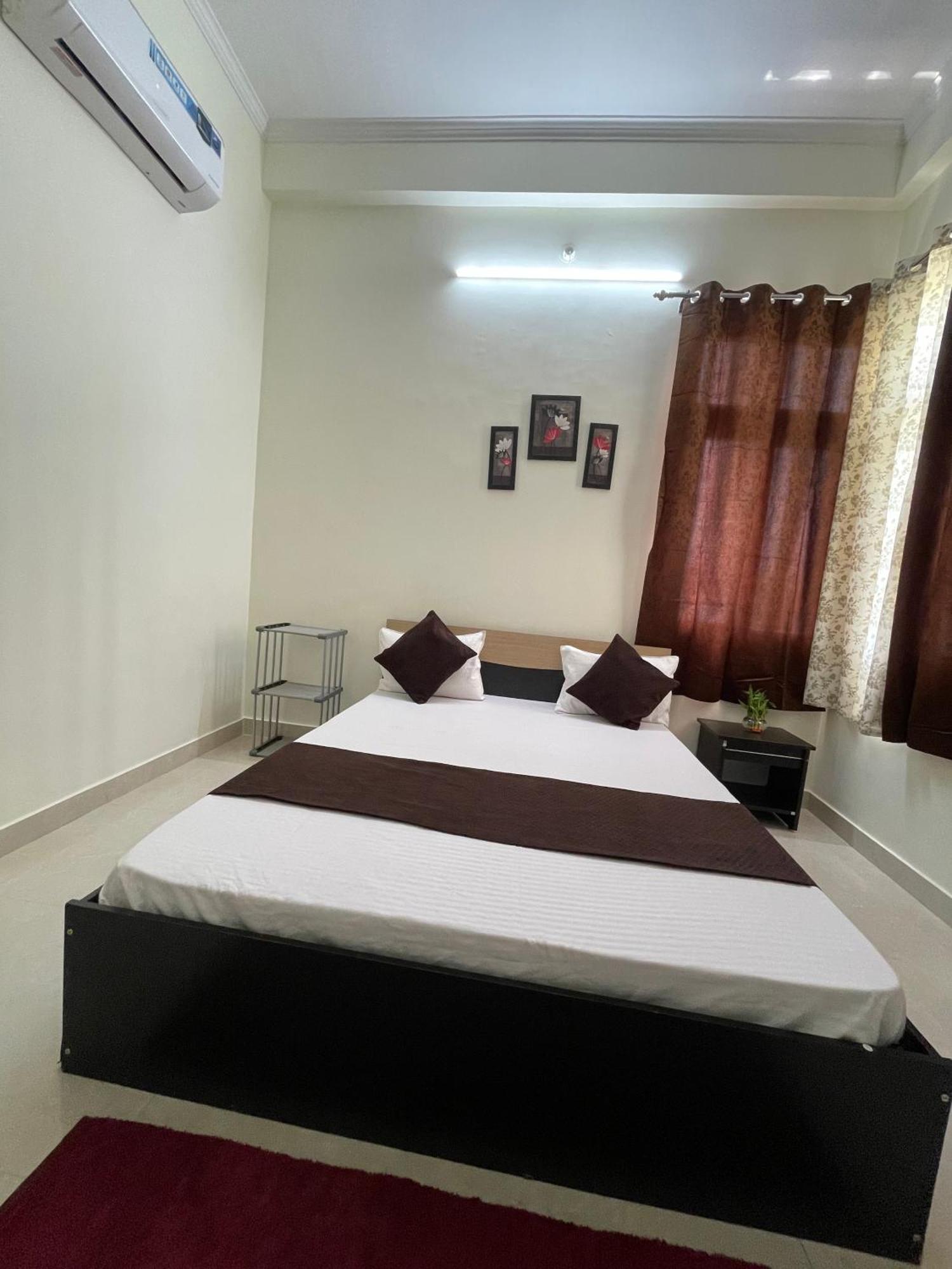 Atulyam Stays Sushant Golf City Lucknow Esterno foto