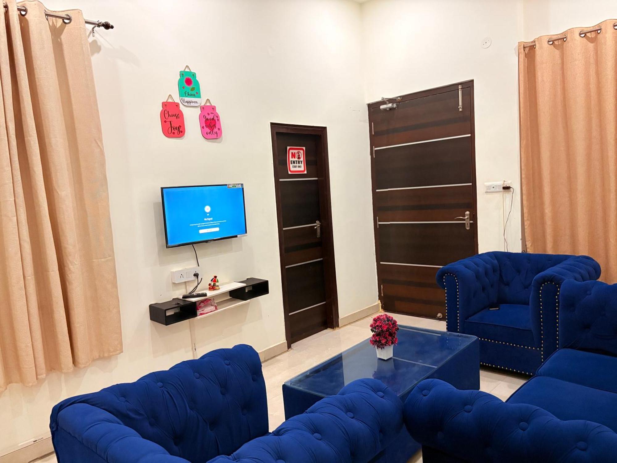 Atulyam Stays Sushant Golf City Lucknow Esterno foto